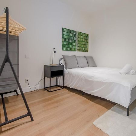 马德里Modern Apt & Cool Interior Design En El Retiro公寓 外观 照片