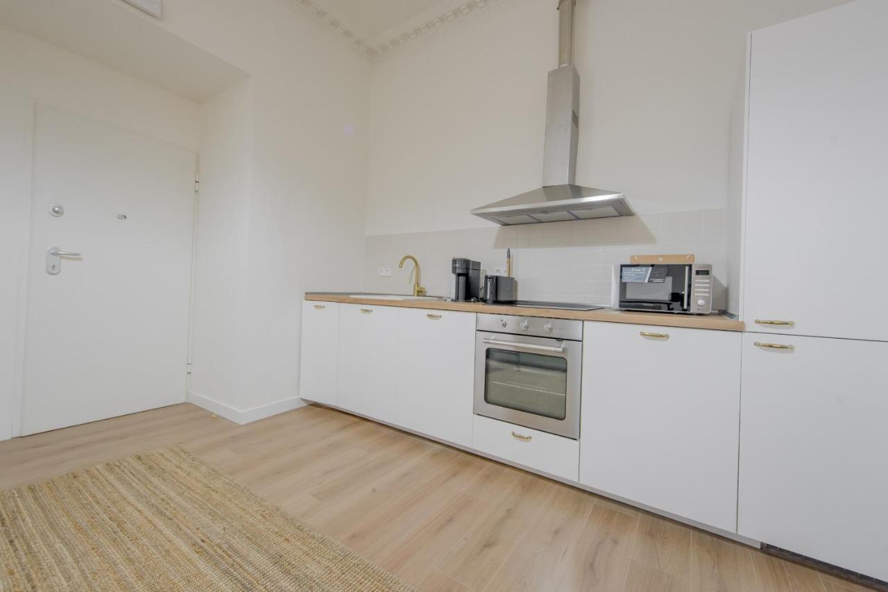 马德里Modern Apt & Cool Interior Design En El Retiro公寓 外观 照片