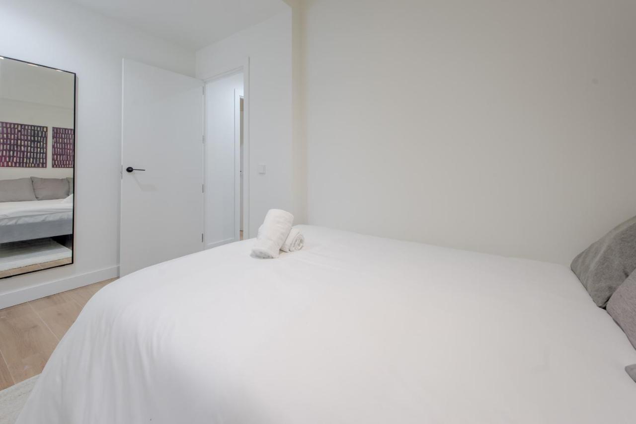 马德里Modern Apt & Cool Interior Design En El Retiro公寓 外观 照片